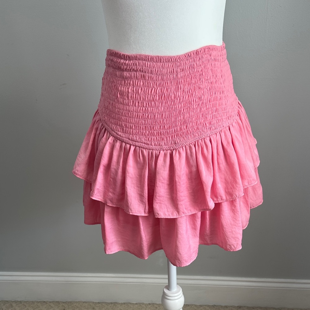 Elegant Pink Ruffled Mini Skirt